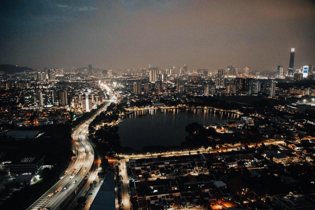 Perfect View Lvl 35 M City 1 To 5 Pax Ampang Near Klcc Zoo Negara Kpj Ampang Puteri Hospital กัวลาลัมเปอร์ ภายนอก รูปภาพ
