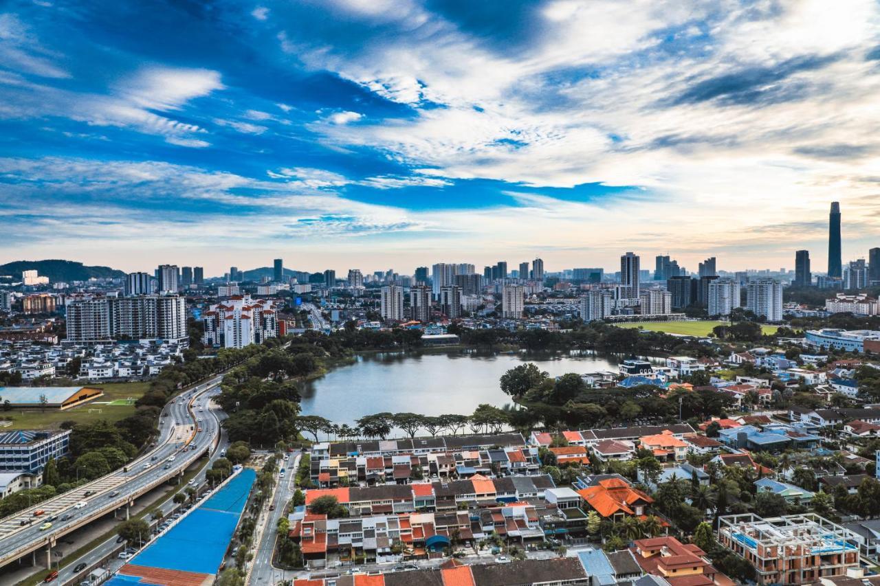 Perfect View Lvl 35 M City 1 To 5 Pax Ampang Near Klcc Zoo Negara Kpj Ampang Puteri Hospital กัวลาลัมเปอร์ ภายนอก รูปภาพ